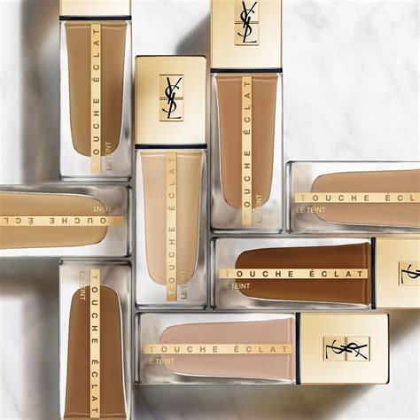 Yves Saint Laurent Touche Éclat Le Teint Liquid Foundation